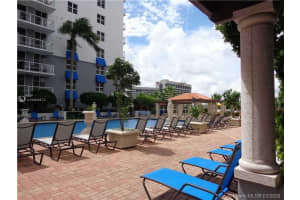 5077 NW 7th St, Miami, FL 33126, Sold 04/27/21