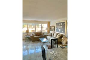 329 SE 3rd St #201t, Hallandale Beach, FL 33009, Sold 01/15/21