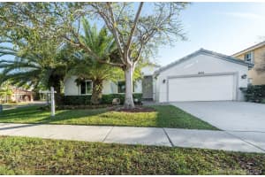 19838 SW 3rd Pl, Pembroke Pines, FL 33029, Sold 02/28/20