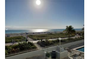465 Ocean Dr, Miami Beach, FL 33139, Sold 04/23/21