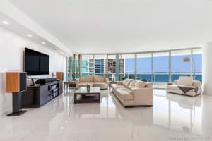 Add Building Entrance, 2127 Brickell Ave, Miami, FL 33129, Sold 05/27/21