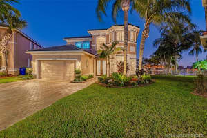 19320 SW 61st St, Fort Lauderdale, FL 33332, Sold 03/10/20