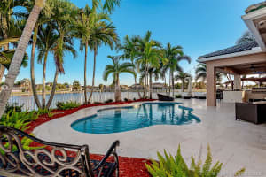 19320 SW 61st St, Fort Lauderdale, FL 33332, Sold 03/10/20