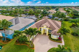 660 SW Yacht Basin Way, Stuart, FL 34997, Sold 06/30/20