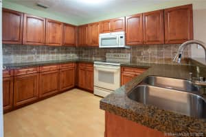 9275 NW 55th St, Sunrise, FL 33351, Sold 02/28/20
