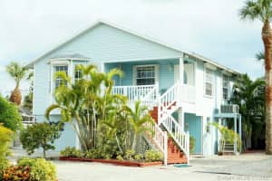7868 Buccaneer Dr, Fort Myers Beach, FL 33931, Sold 03/31/20