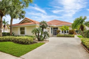 147 E Tall Oaks Cir, Palm Beach Gardens, FL 33410, Sold 04/27/20