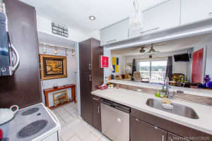 1831 NE 38th St, Fort Lauderdale, FL 33308, Sold 03/23/20