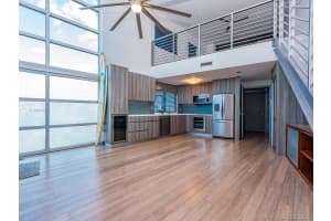 7700 Collins Ave, Miami Beach, FL 33141, Sold 11/05/20