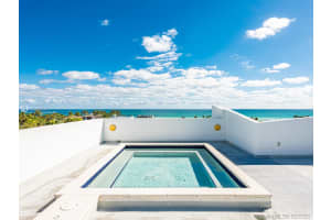 7700 Collins Ave, Miami Beach, FL 33141, Sold 11/05/20