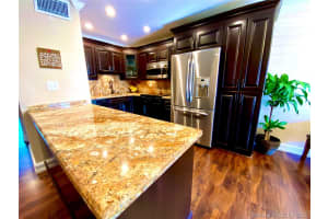 8305 Fairway Rd, Sunrise, FL 33351, Sold 07/01/20