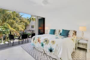 2135 Washington Ct, Miami Beach, FL 33139, Sold 04/07/21