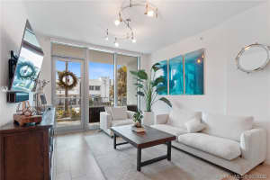 701 N Fort Lauderdale Beach Blvd, Fort Lauderdale, FL 33304, Sold 02/26/21