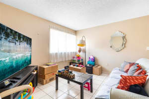 2775 W 60th Pl, Hialeah, FL 33016, Sold 11/23/20