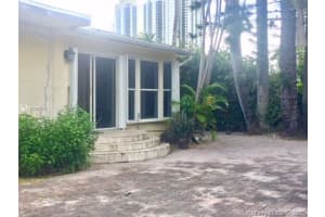 262 189th Terrace, Sunny Isles Beach, FL 33160, Sold 11/12/20