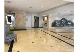 2625 Collins Ave, Miami, FL 33140, Sold 12/17/21