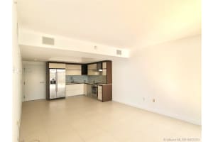 2155 Washington Ct, Miami Beach, FL 33139, Sold 01/06/21
