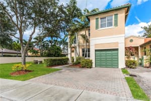 8395 NW 143rd Terrace, Miami Lakes, FL 33016, Sold 03/31/20