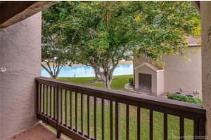 685 SW 113th Way, Pembroke Pines, FL 33025, Sold 05/20/20