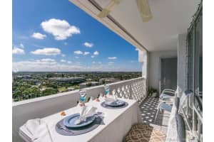 1200 S Ocean Blvd #12e, Boca Raton, FL 33432, Sold 12/01/20