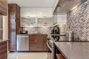 3209 S Ocean Dr #2j, Hallandale Beach, FL 33009, Sold 03/17/20