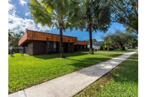 10500 SW 51st St, Cooper City, FL 33328, Sold 03/12/20