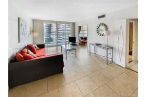 5600 Condominium, 5600 Collins Ave #14y, Miami, FL 33140, Sold 11/15/20