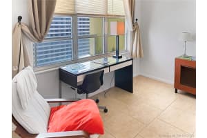 5600 Condominium, 5600 Collins Ave #14y, Miami, FL 33140, Sold 11/15/20