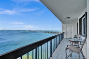 2333 Brickell Ave, Miami, FL 33129, Sold 04/03/20