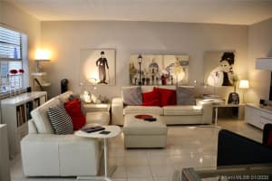 581 Blue Heron Dr, Hallandale Beach, FL 33009, Sold 03/27/20