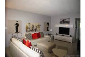 581 Blue Heron Dr, Hallandale Beach, FL 33009, Sold 03/27/20