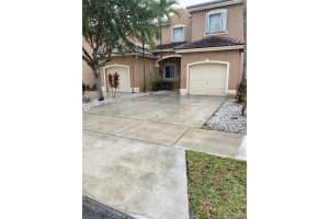14786 SW 9th Ln, Miami, FL 33194, Sold 04/01/20