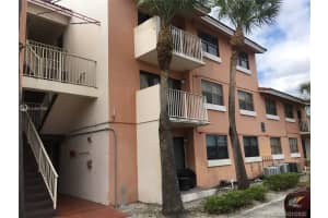 7230 NW 179th St, Hialeah, FL 33015, Sold 03/16/20