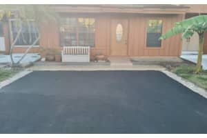 7453 NW 33rd St, Lauderhill, FL 33319, Sold 05/04/22