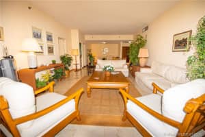 201 Crandon Blvd, Key Biscayne, FL 33149, Sold 04/20/20