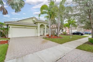 20421 SW 1st St, Pembroke Pines, FL 33029, Sold 03/02/20