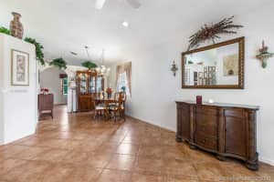 11828 SW 7th St, Pembroke Pines, FL 33025, Sold 03/26/20