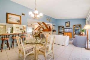 4743 NW 98th Pl, Doral, FL 33178, Sold 08/17/20