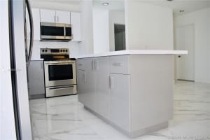 7315 SW 158th Ave, Miami, FL 33193, Sold 03/20/20