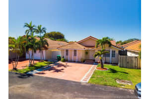 19030 NW 85th Ct, Hialeah, FL 33015, Sold 03/25/20