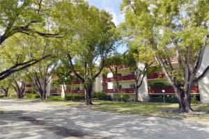 1205 Mariposa Ave, Coral Gables, FL 33146, Sold 03/11/20