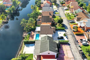 18879 NW 77th Ct, Hialeah, FL 33015, Sold 07/24/20