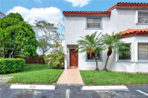 15495 SW 74th Cir Ct, Miami, FL 33193, Sold 03/27/20