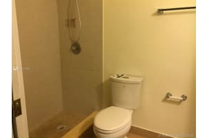 465 NW 210th St, Miami Gardens, FL 33169, Sold 02/09/21