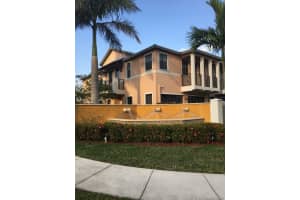 5920 NW 104th Path, Medley, FL 33178, Sold 03/31/20