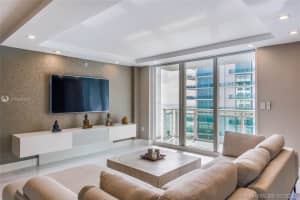 6917 Collins Ave, Miami Beach, FL 33141, Sold 04/23/20