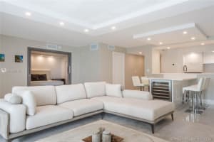 6917 Collins Ave, Miami Beach, FL 33141, Sold 04/23/20