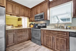 20307 SW 86th Ct, Cutler Bay, FL 33189, Sold 06/19/20