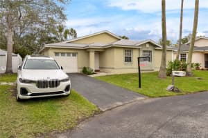 20307 SW 86th Ct, Cutler Bay, FL 33189, Sold 06/19/20