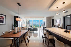 450 Alton Rd, Miami Beach, FL 33139, Sold 05/21/21